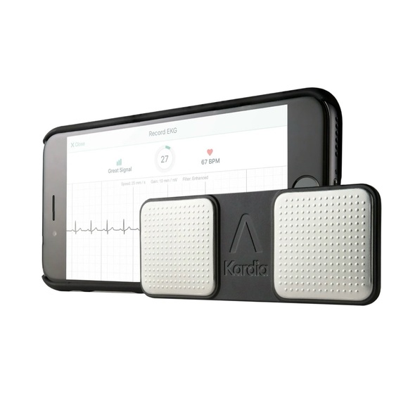 KardiaMobile 1-Lead Personal EKG Monitor, Detects AFib and Irregular Arrhythmias - Picture 5 of 11